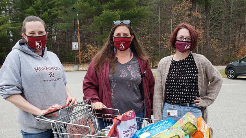 The first delivery pickup! Left to right – Dorothea Hasselmann and Emily Kerylow of MHS, Sierra.